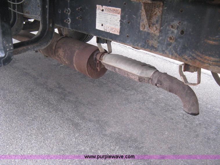 image for item E3001 1998 GMC C6500 dump/scissor lift body truck