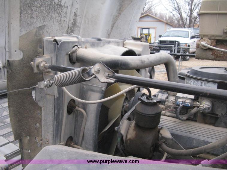 image for item E3001 1998 GMC C6500 dump/scissor lift body truck