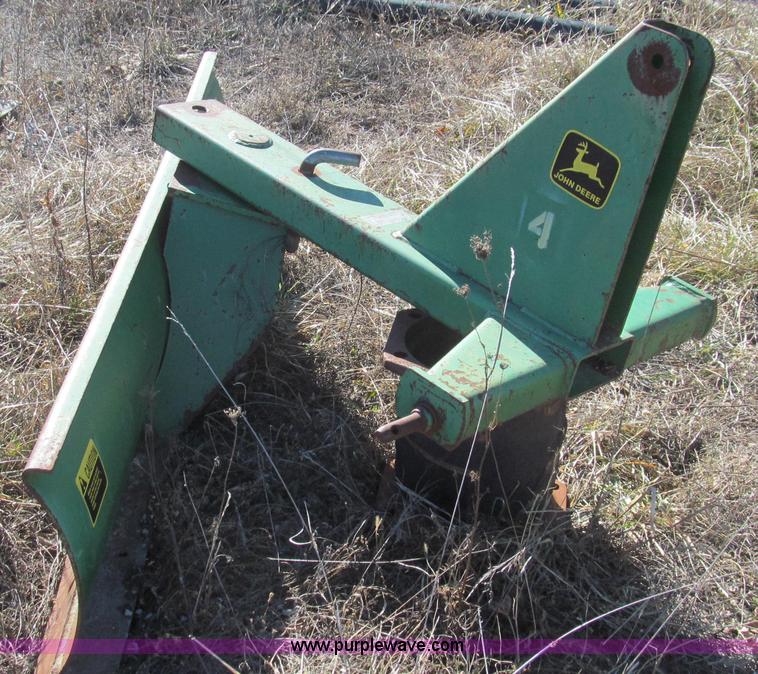 image for item E3669 John Deere 45 6' blade