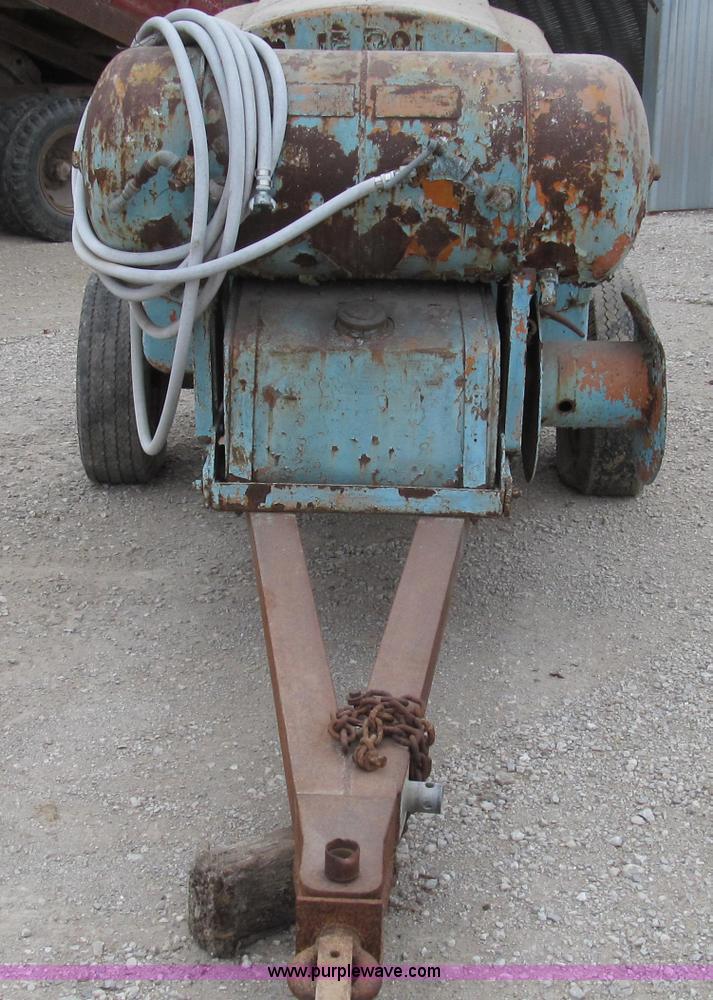 image for item E3674 Leroi air compressor