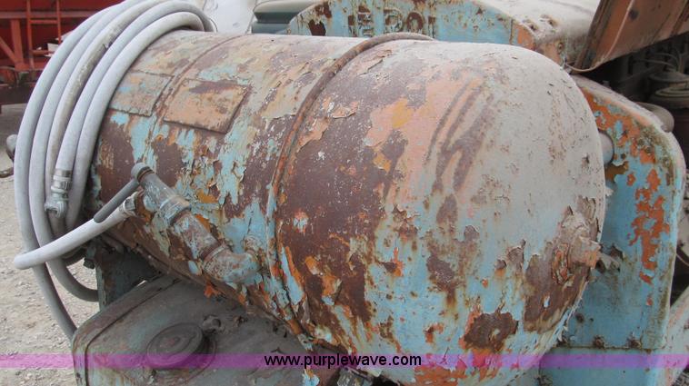 image for item E3674 Leroi air compressor