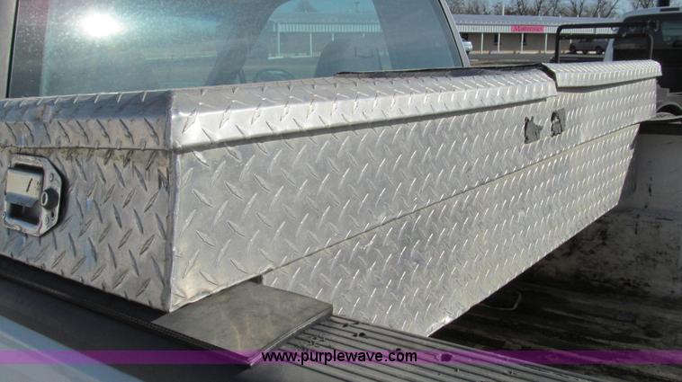 image for item E3677 2001 Ford F150 XL pickup truck