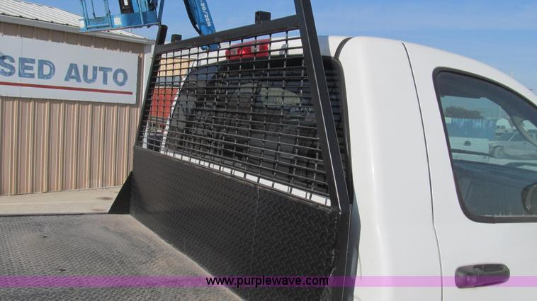 image for item E3680 2003 Dodge Ram 2500 flatbed truck