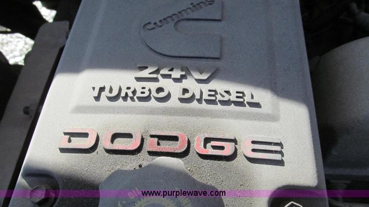 image for item E3680 2003 Dodge Ram 2500 flatbed truck