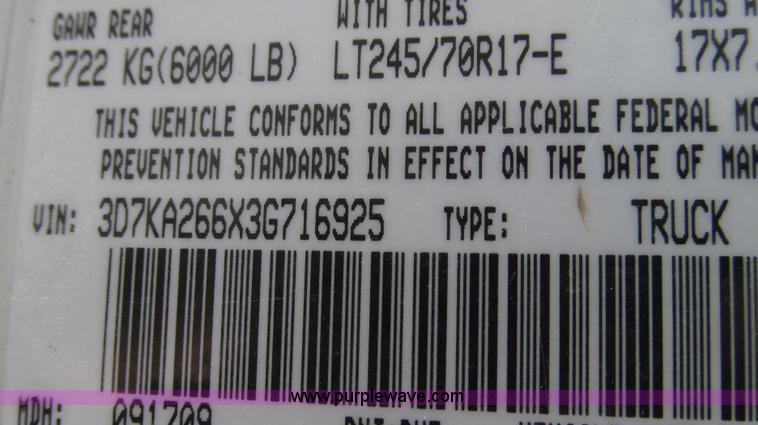 image for item E3680 2003 Dodge Ram 2500 flatbed truck