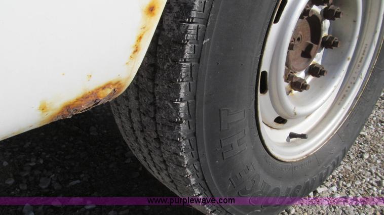 image for item E3682 2000 Dodge Ram 2500 cargo van