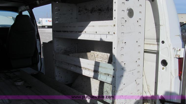 image for item E3682 2000 Dodge Ram 2500 cargo van