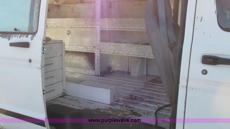 image for item E3682 2000 Dodge Ram 2500 cargo van