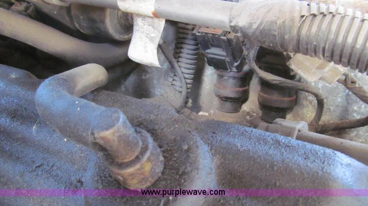 image for item E3682 2000 Dodge Ram 2500 cargo van