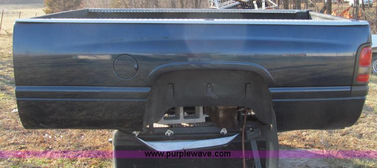 image for item E3683 Dodge 8'L pickup bed