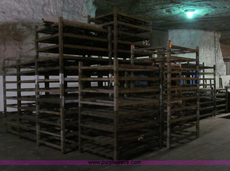image for item E5879 Industrial steel pallet racking