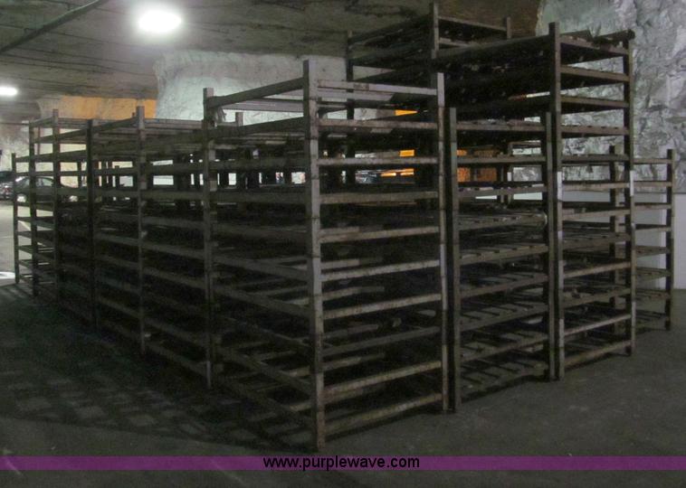 image for item E5879 Industrial steel pallet racking