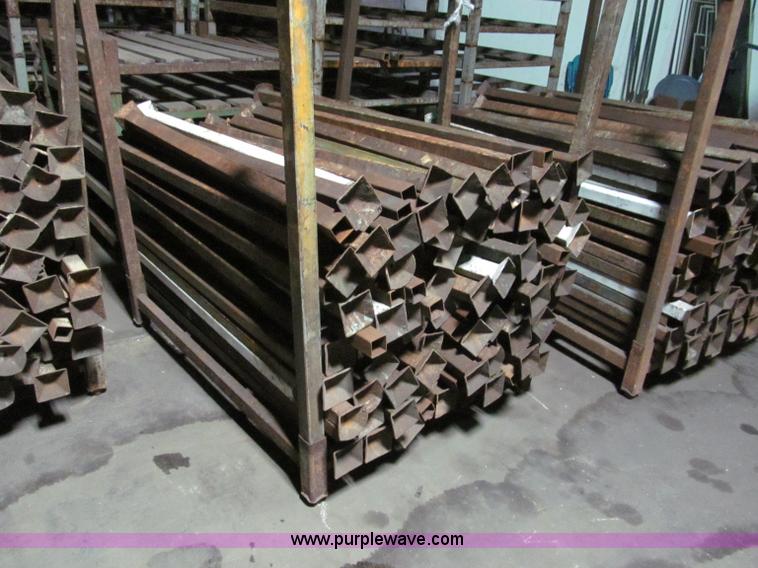 image for item E5879 Industrial steel pallet racking