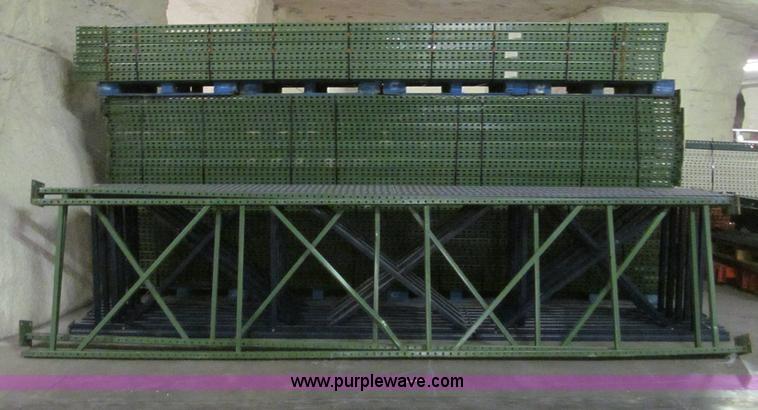 image for item E5880 Industrial steel pallet racking uprights