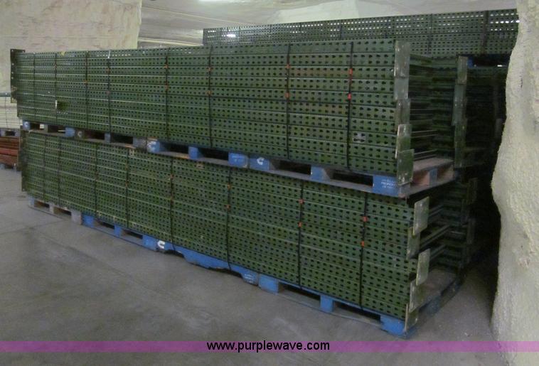 image for item E5880 Industrial steel pallet racking uprights