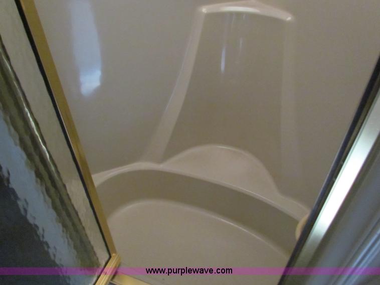 image for item E8297 1991 Travel Supreme fifth wheel camper