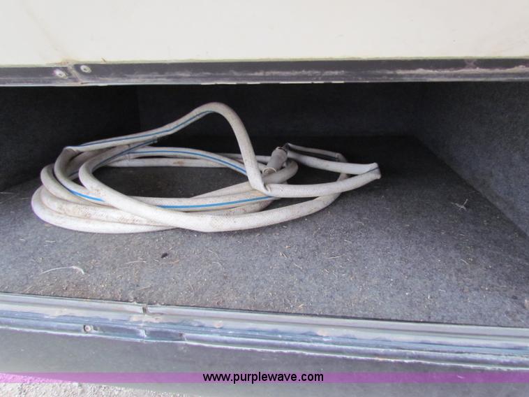 image for item E8297 1991 Travel Supreme fifth wheel camper