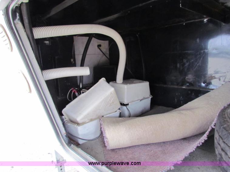 image for item E8297 1991 Travel Supreme fifth wheel camper