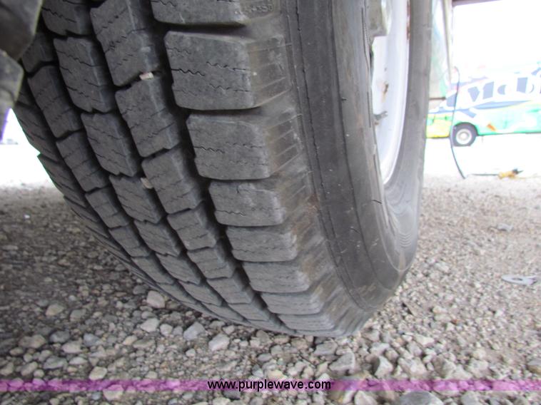 image for item E8297 1991 Travel Supreme fifth wheel camper