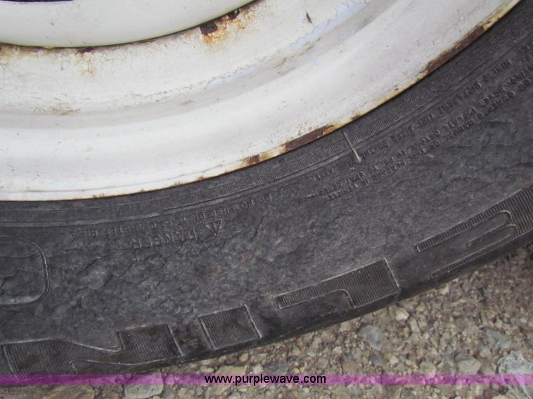 image for item E8297 1991 Travel Supreme fifth wheel camper