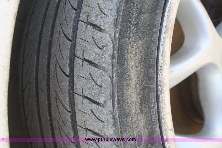 image for item F2845 1998 Dodge Avenger ES