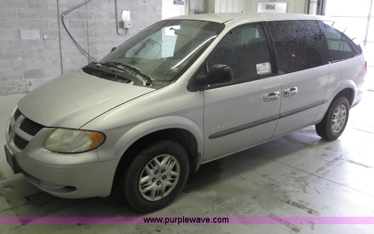 image for item F4268 2001 Dodge Grand Caravan Sport van