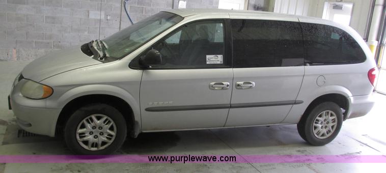 image for item F4268 2001 Dodge Grand Caravan Sport van