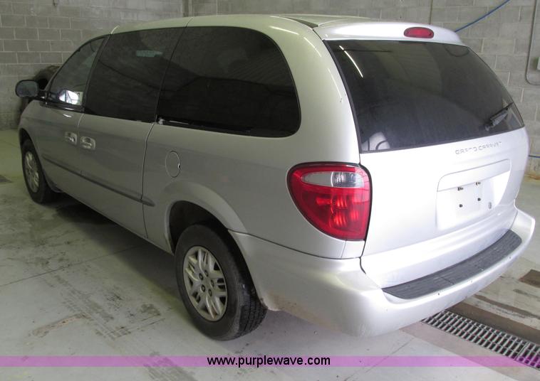 image for item F4268 2001 Dodge Grand Caravan Sport van