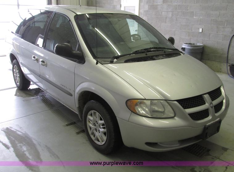 image for item F4268 2001 Dodge Grand Caravan Sport van