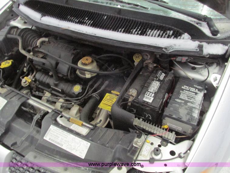 image for item F4268 2001 Dodge Grand Caravan Sport van