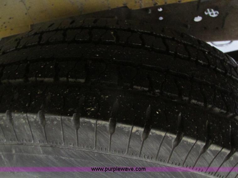 image for item F4269 1999 Ford Econoline E350 XL Super Duty van