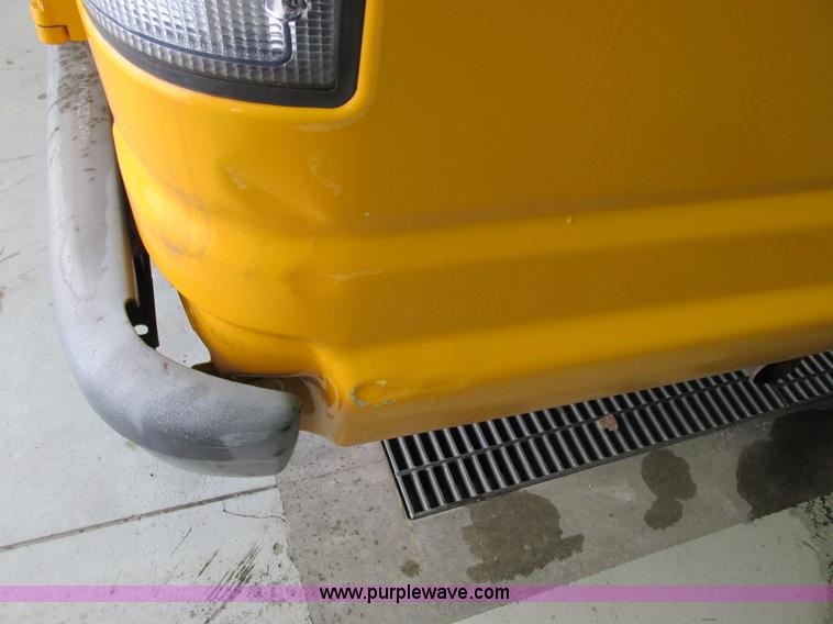 image for item F4269 1999 Ford Econoline E350 XL Super Duty van