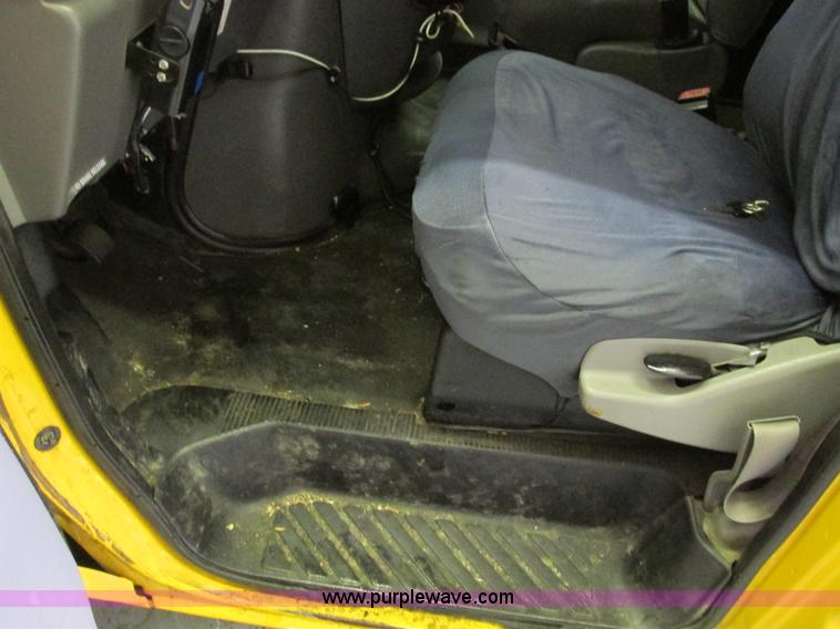image for item F4269 1999 Ford Econoline E350 XL Super Duty van