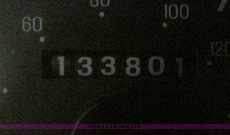 image for item F4269 1999 Ford Econoline E350 XL Super Duty van