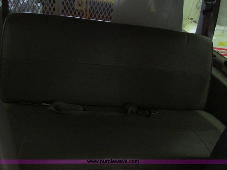 image for item F4269 1999 Ford Econoline E350 XL Super Duty van