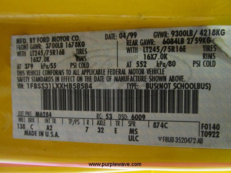 image for item F4269 1999 Ford Econoline E350 XL Super Duty van