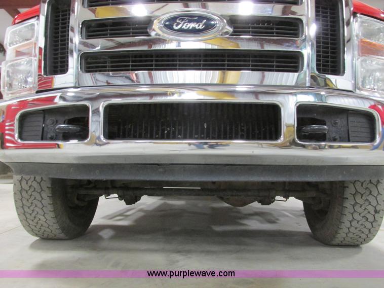 image for item F4272 2008 Ford F250 XLT Super Duty pickup truck