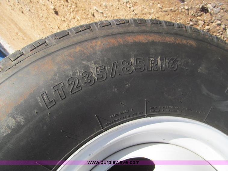 image for item F4691 2001 Ford F350 Super Duty service truck