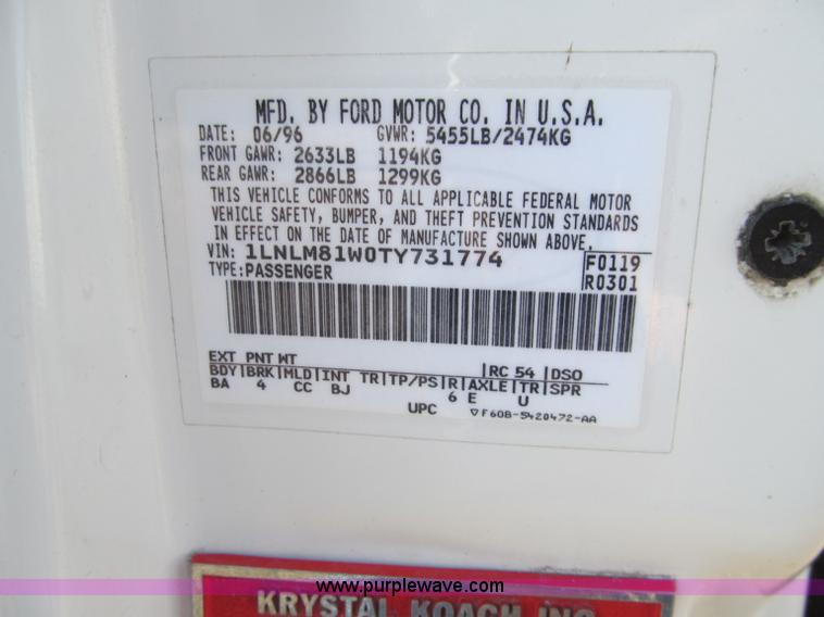 image for item F4692 1996 Lincoln Town Car Executive 120" stretch limo