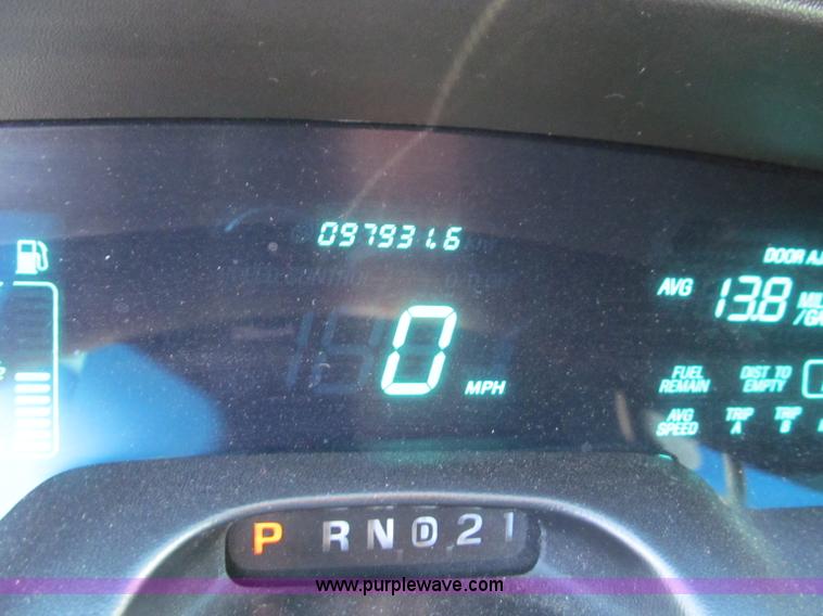 image for item F4692 1996 Lincoln Town Car Executive 120" stretch limo