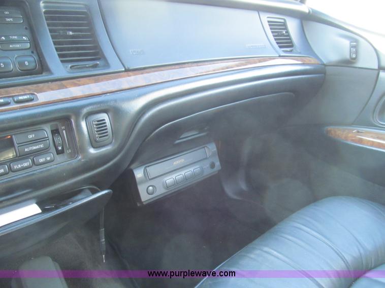 image for item F4692 1996 Lincoln Town Car Executive 120" stretch limo