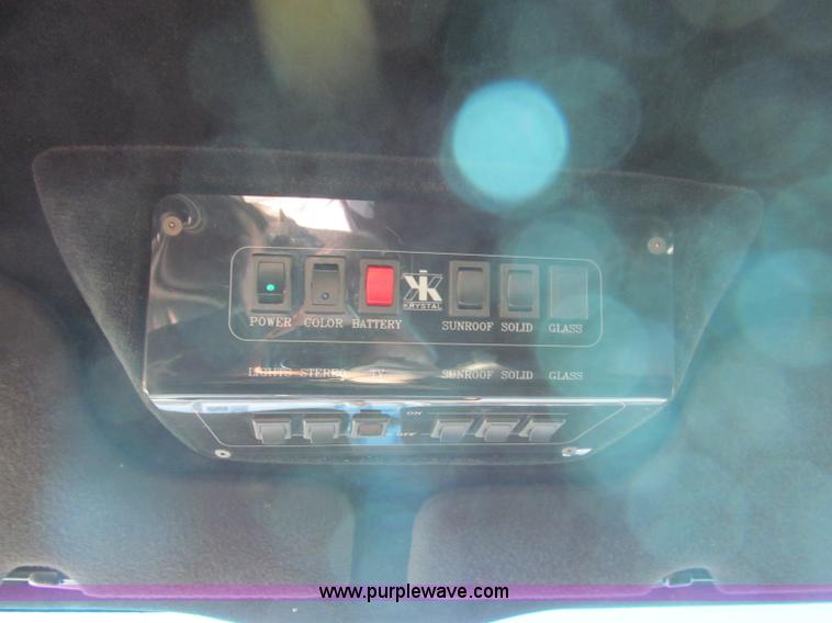 image for item F4692 1996 Lincoln Town Car Executive 120" stretch limo