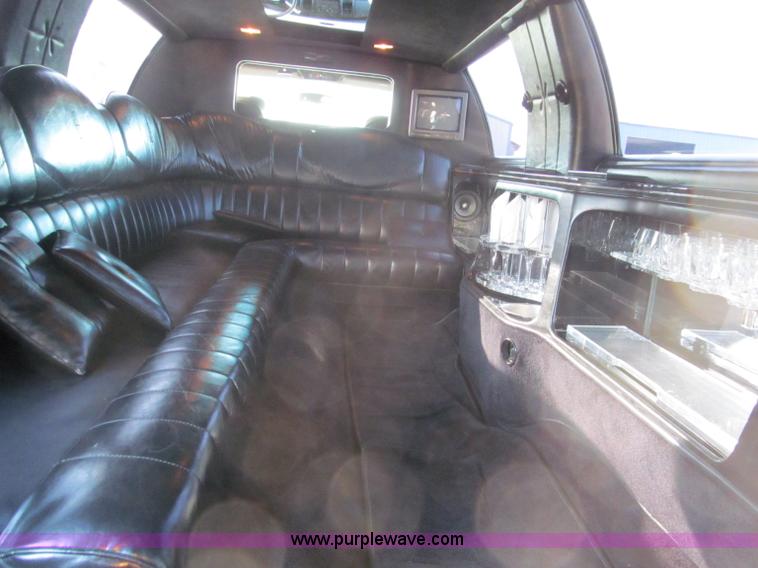 image for item F4692 1996 Lincoln Town Car Executive 120" stretch limo