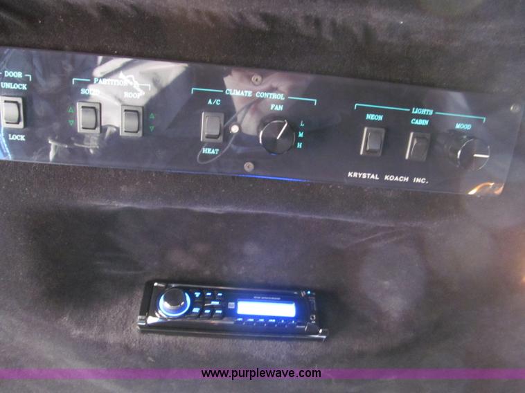 image for item F4692 1996 Lincoln Town Car Executive 120" stretch limo