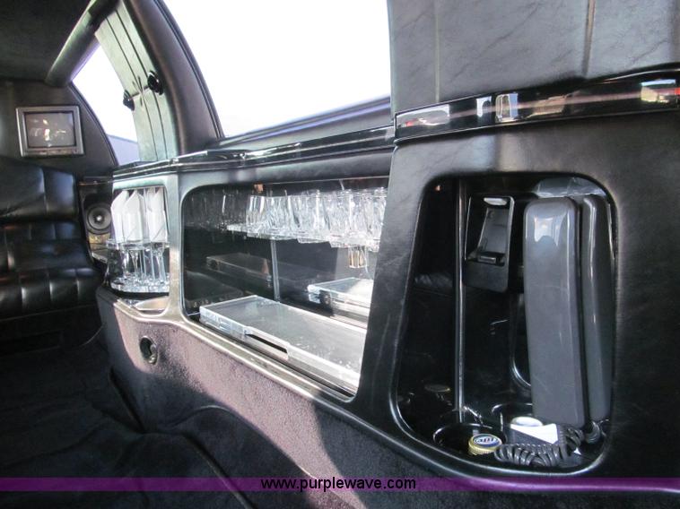 image for item F4692 1996 Lincoln Town Car Executive 120" stretch limo