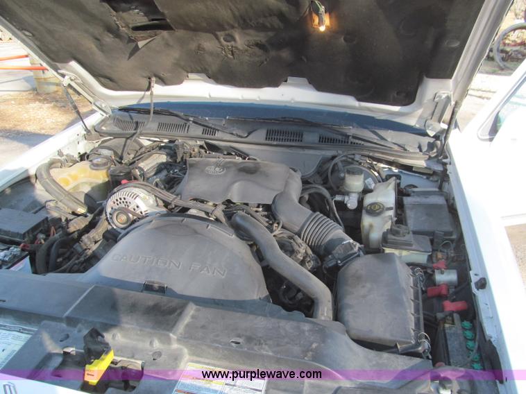 image for item F4692 1996 Lincoln Town Car Executive 120" stretch limo