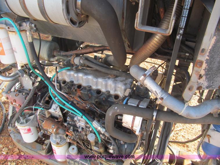 image for item F4693 (4) salvage reefer units