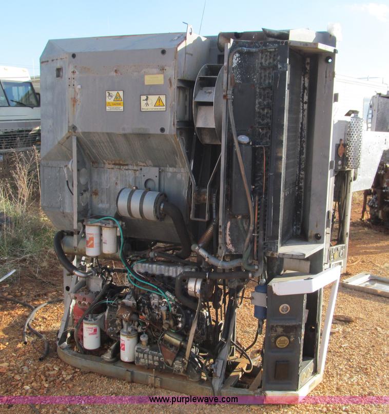 image for item F4693 (4) salvage reefer units