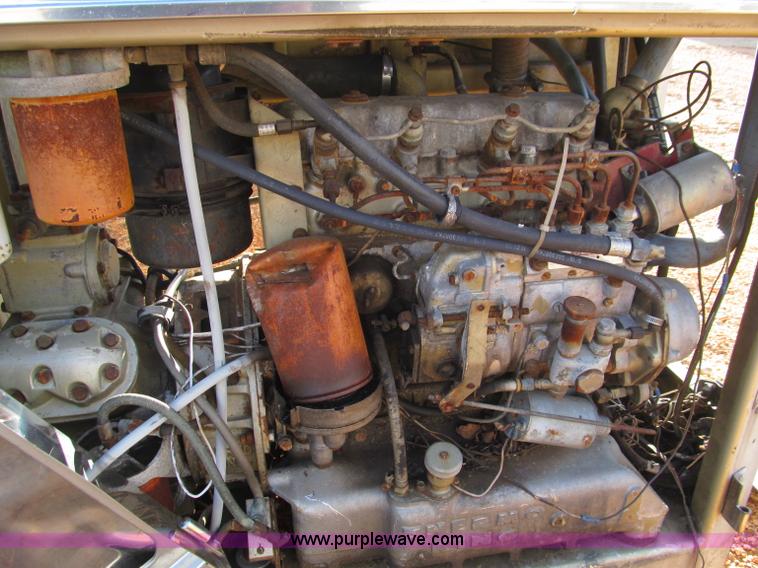 image for item F4693 (4) salvage reefer units