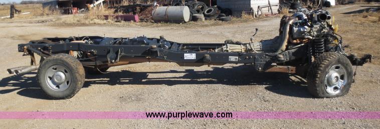image for item F6586 2008 Ford F350 Super Duty chassis